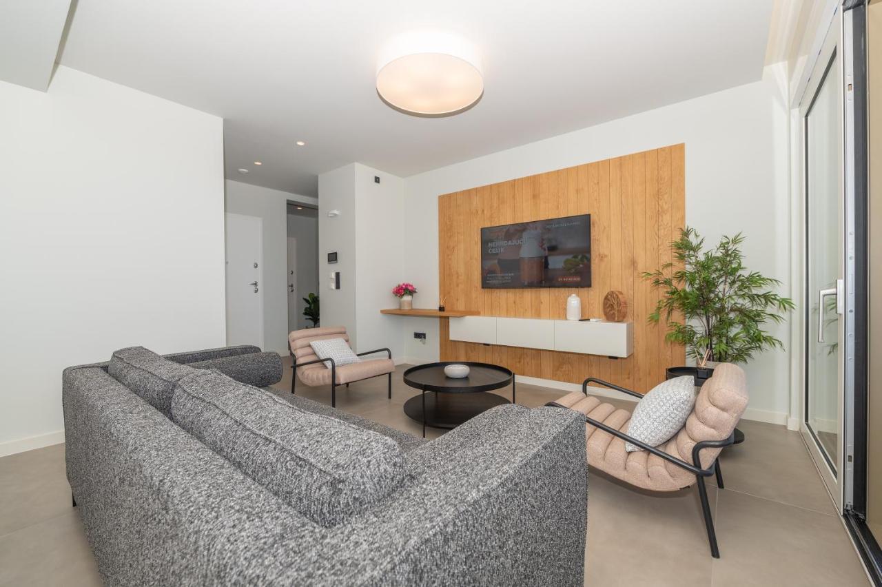 Apartment Adriatic Pearl -New 2023- Tučepi Екстериор снимка