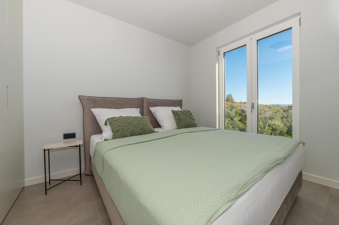 Apartment Adriatic Pearl -New 2023- Tučepi Екстериор снимка